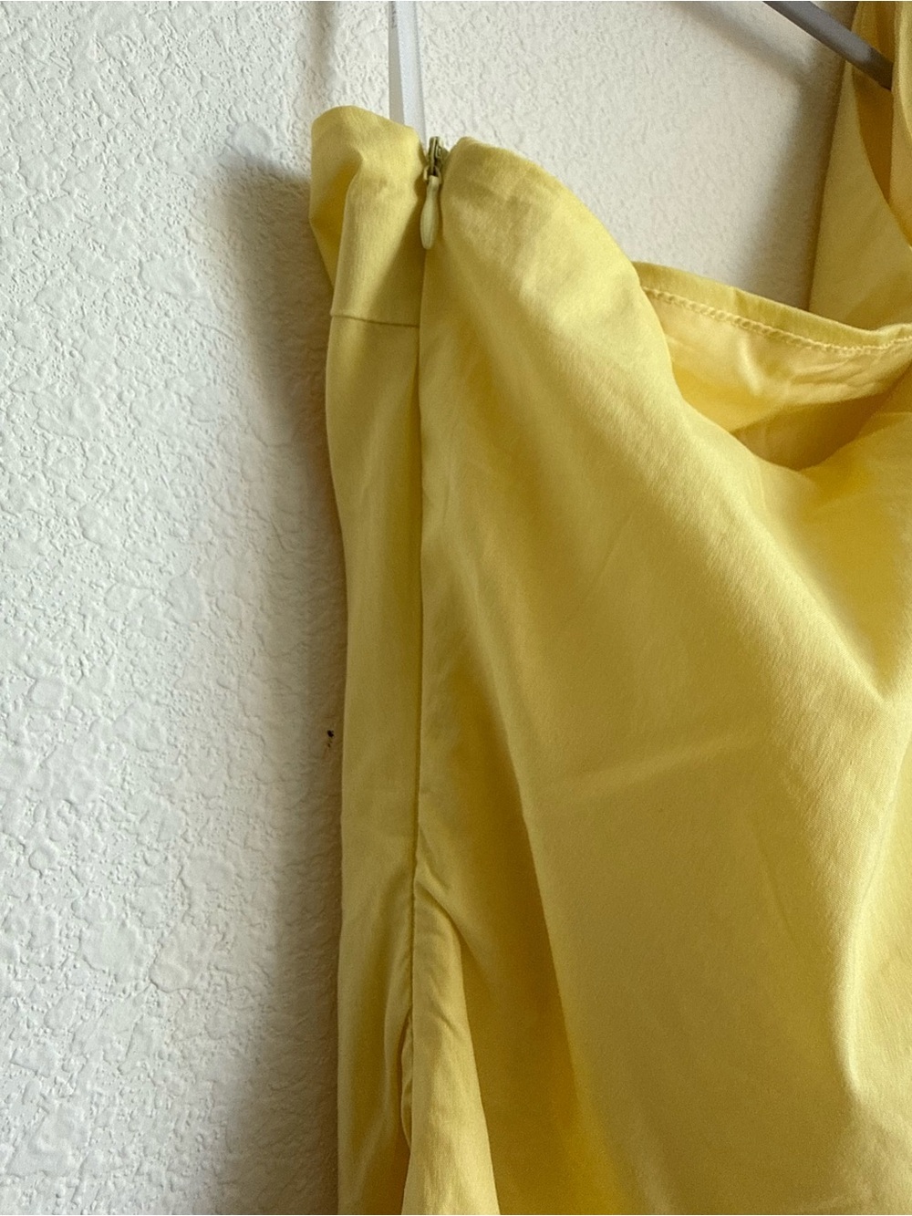Lulu's One-Shoulder Lemon Mini Dress with White Daisy - Picture 6 of 12